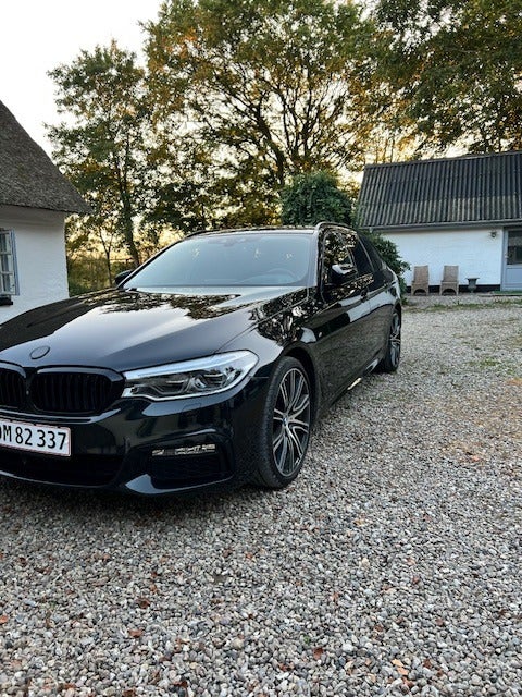 BMW 530d 3,0 Touring M-Sport xDrive aut. 5d