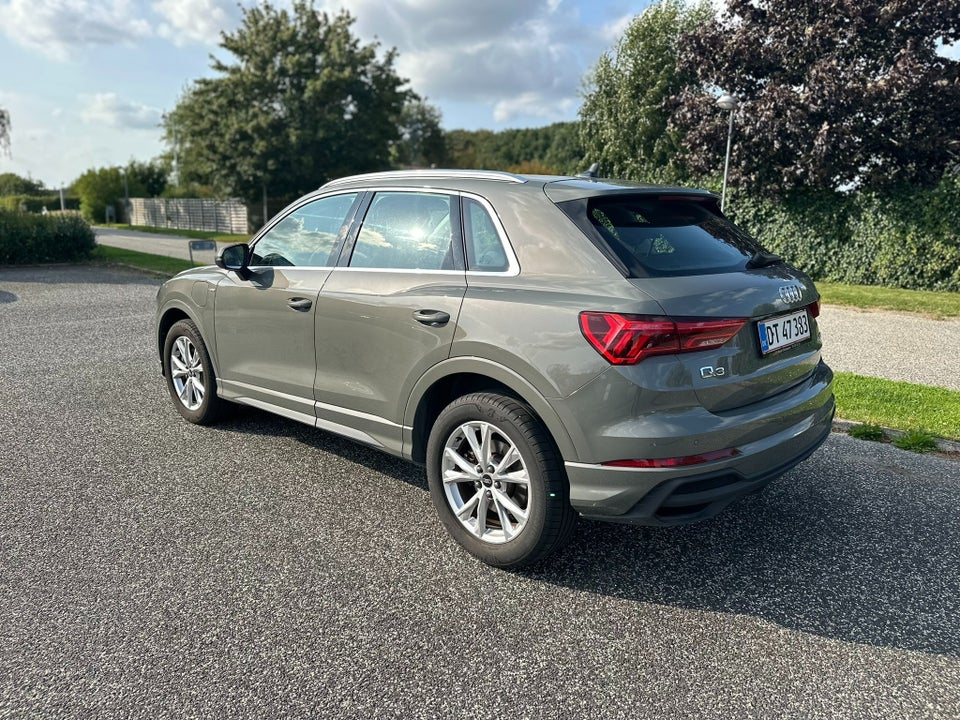 Audi Q3 45 TFSi e S-line+ S-tr. 5d