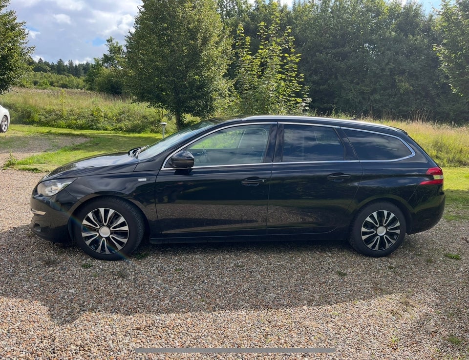 Peugeot 308 1,6 BlueHDi 120 Style SW Van 5d