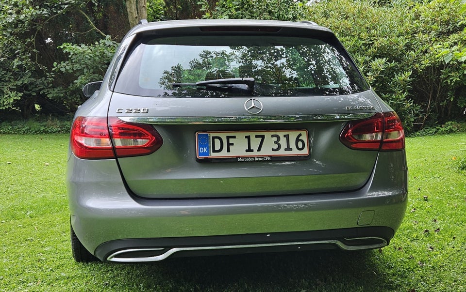 Mercedes C220 2,2 BlueTEC Avantgarde stc. 5d