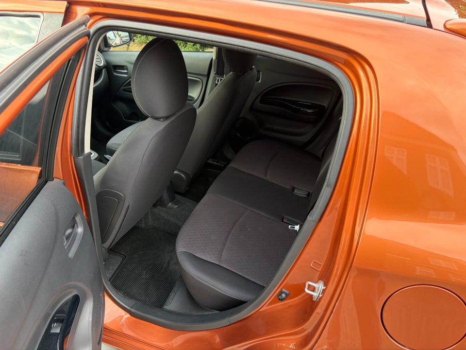 Mitsubishi Space Star 1,2 Intense CVT 5d