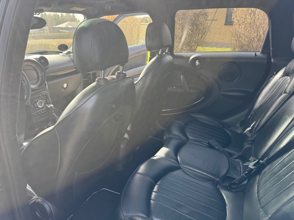 MINI Countryman Cooper 1,6 ALL4 5d