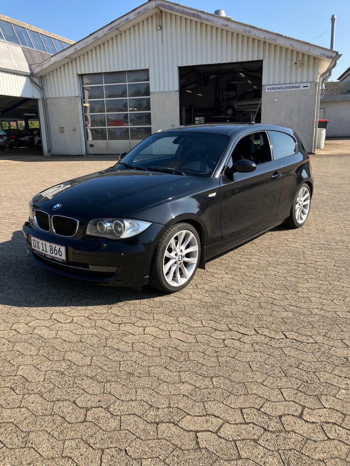 BMW 120d 2,0 Advantage 3d