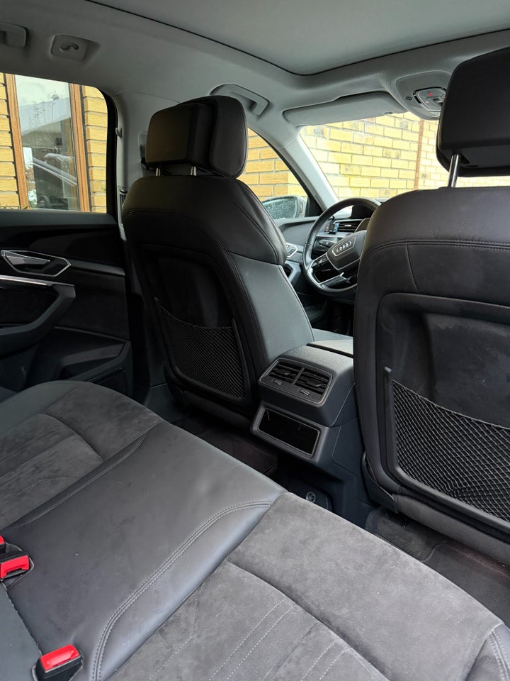 Audi e-tron 55 Advanced quattro 5d