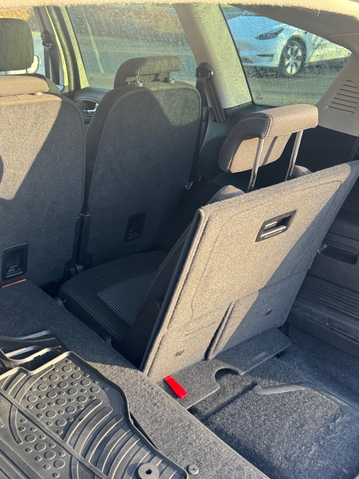 Ford S-MAX 2,0 TDCi 163 Titanium 7prs 5d