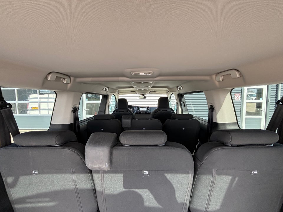 Toyota ProAce Verso 2,0 D 150 Long Family 4d