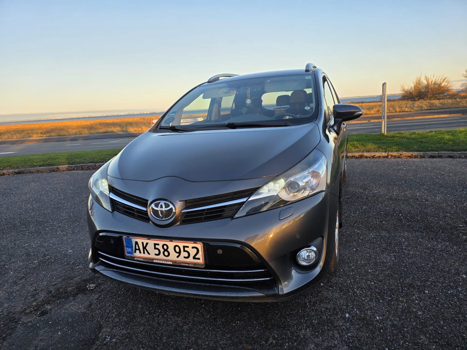Toyota Verso 1,8 VVT-i T2 Vision MDS 7prs 5d