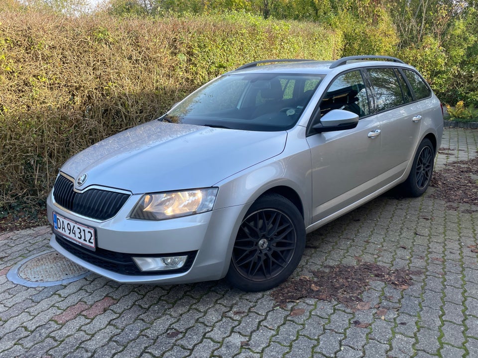 Skoda Octavia 1,4 TSi 140 Elegance 5d