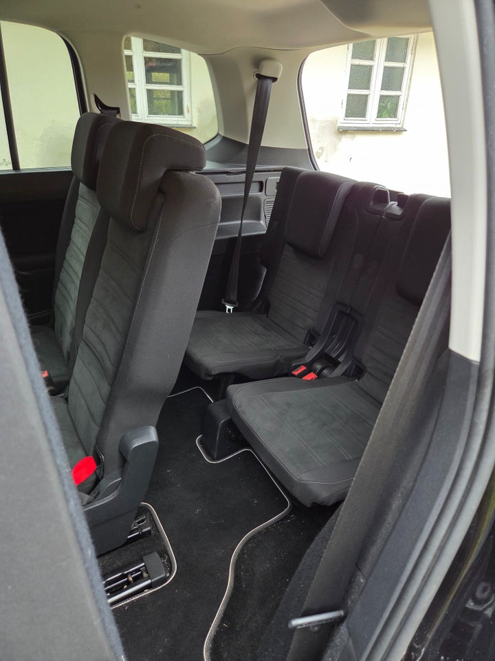 VW Touran 1,5 TSi 150 Comfortline Family DSG 7prs 5d