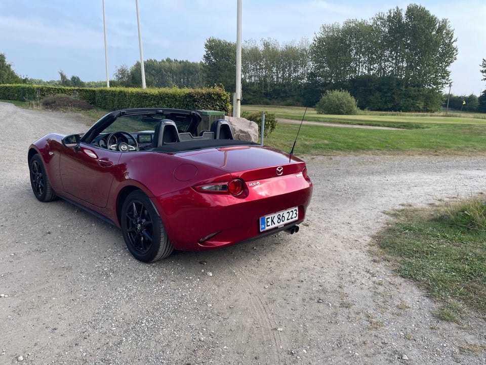 Mazda MX-5 1,5 SkyActiv-G 132 Roadster 2d