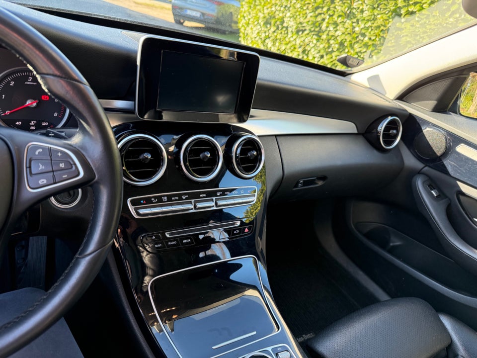 Mercedes C200 d 2,2 Business stc. aut. 5d