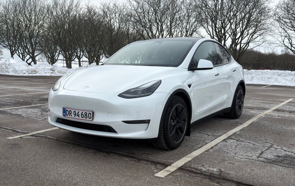 Tesla Model Y Long Range AWD 5d