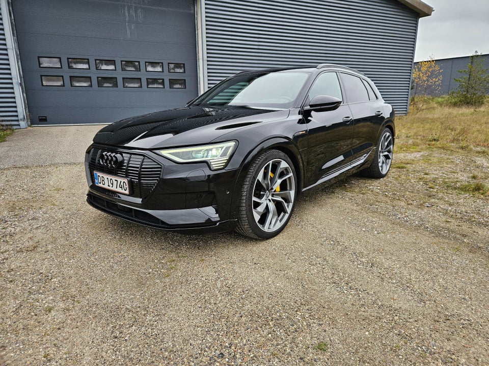 Audi e-tron 55 Advanced quattro 5d