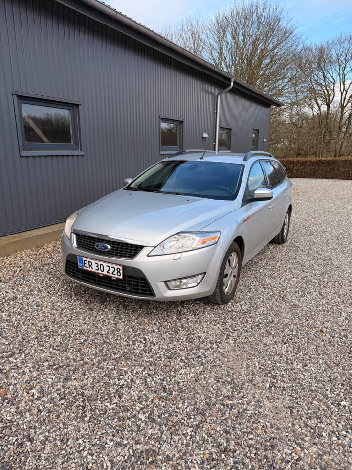Ford Mondeo 2,0 TDCi 140 Titanium aut. 5d