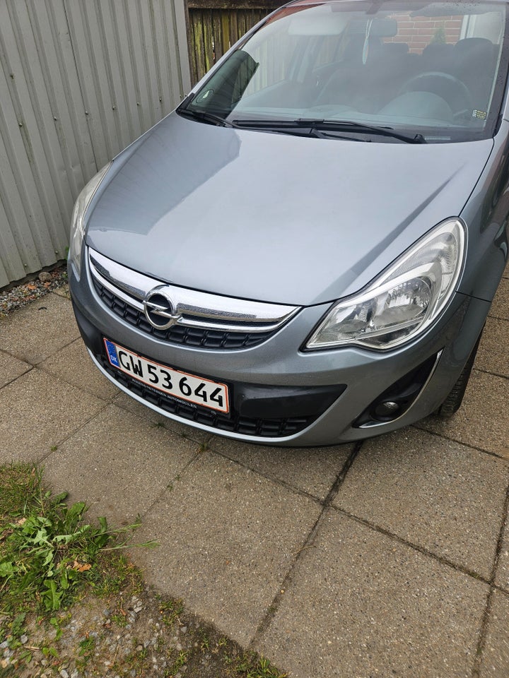 Opel Corsa 1,3 CDTi 95 Cosmo eco 5d