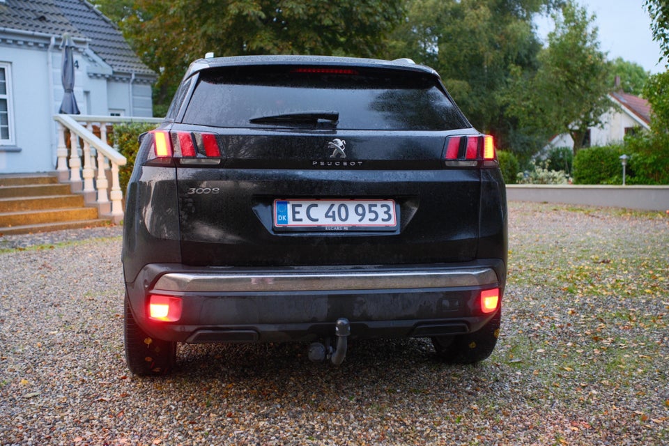 Peugeot 3008 1,6 BlueHDi 120 Allure 5d