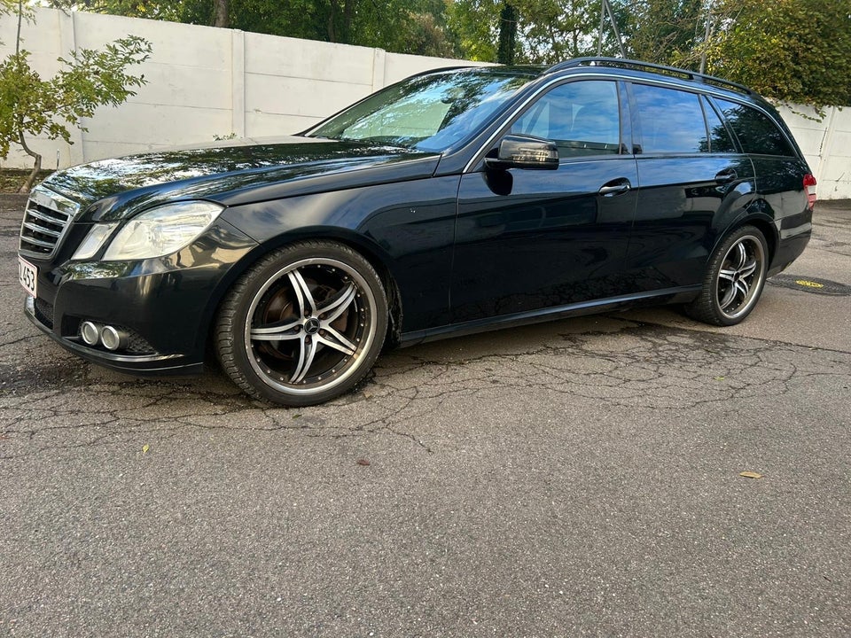 Mercedes E200 2,2 CDi stc. aut. BE 5d