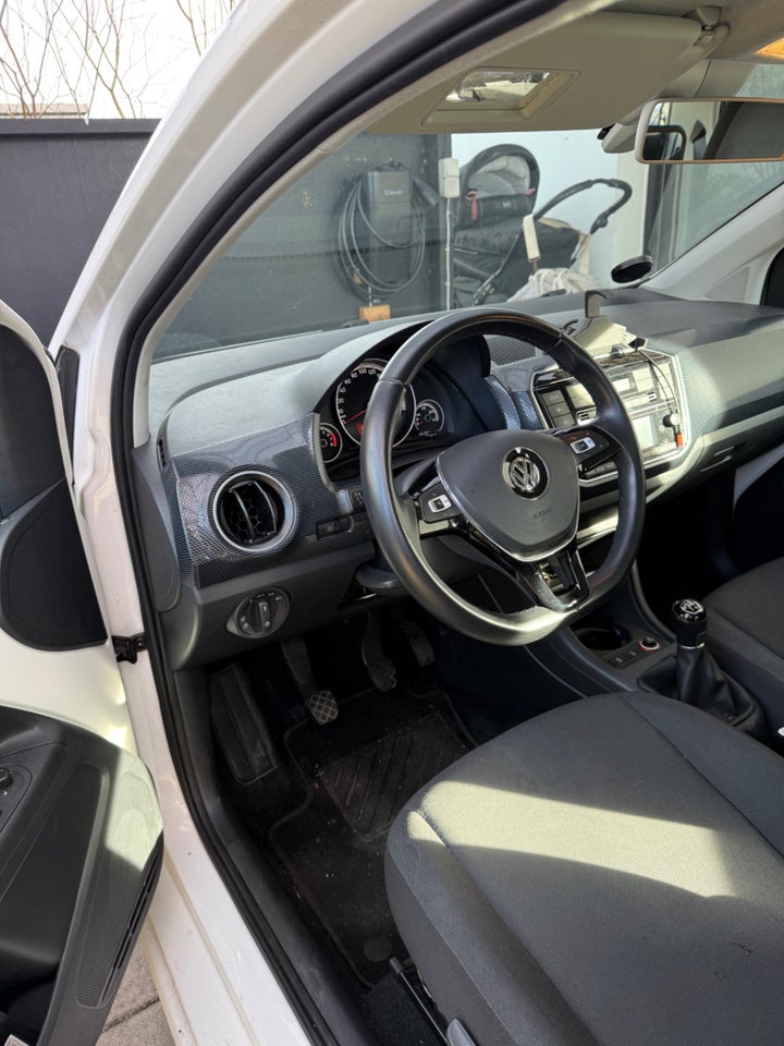 VW Up! 1,0 MPi 60 Move Up! BMT 5d