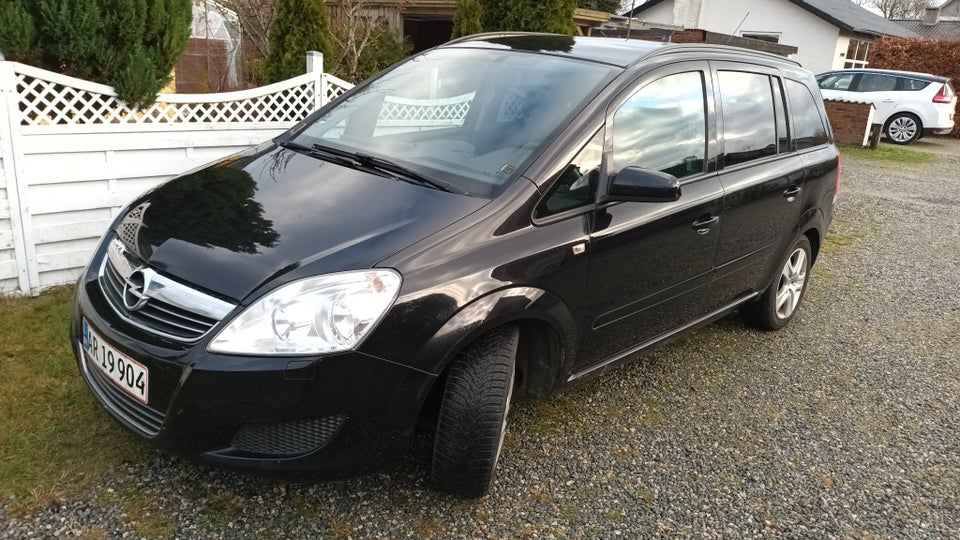 Opel Zafira 1,8 16V 140 Enjoy 5d