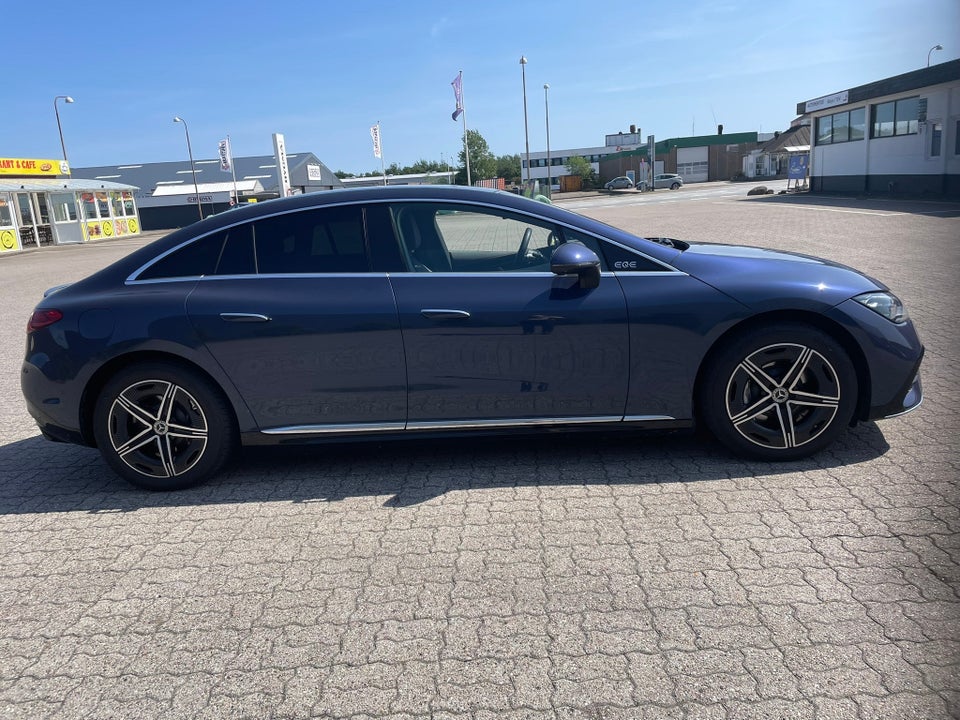 Mercedes EQE350 AMG Line Premium 4d