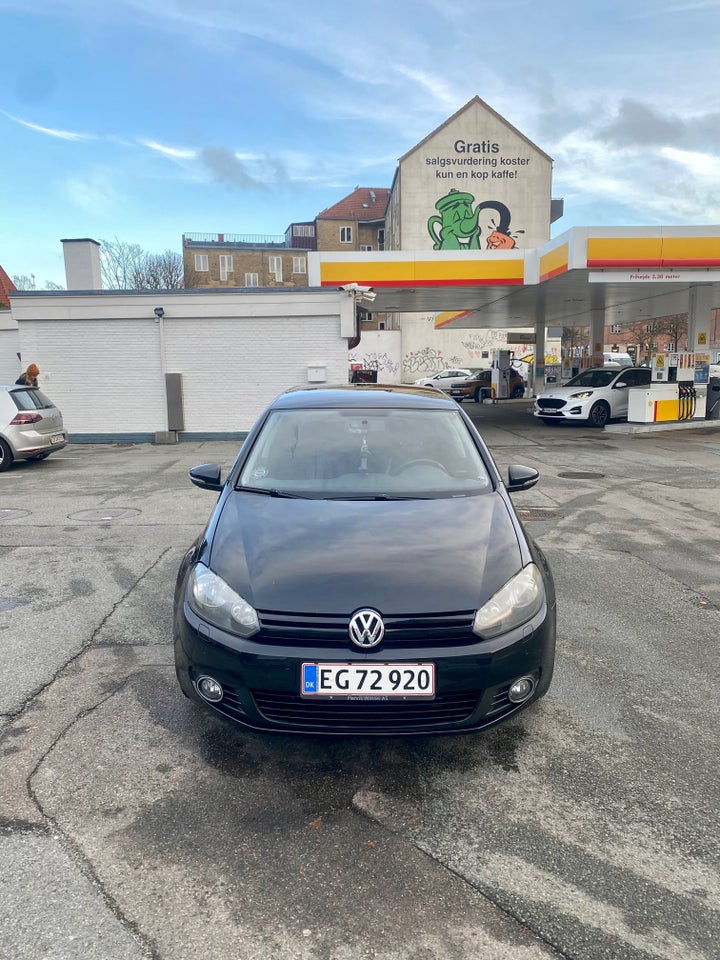 VW Golf VI 1,6 TDi 105 Match Variant BMT 5d