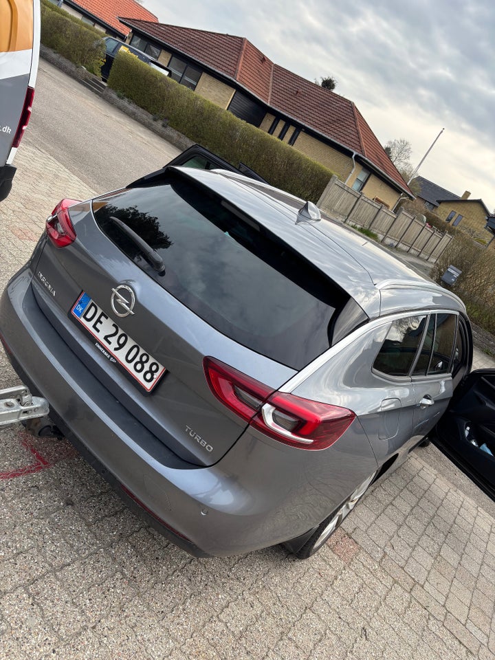 Opel Insignia 1,5 T 165 OPC Line Sports Tourer aut. 5d