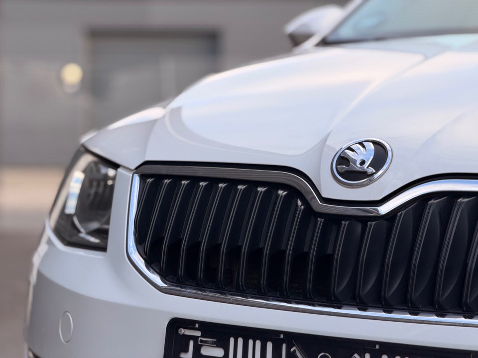 Skoda Octavia 1,2 TSi 105 Elegance 5d