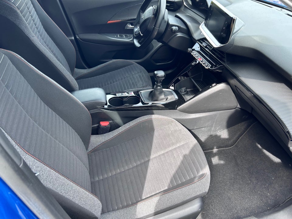 Peugeot 2008 1,5 BlueHDi 100 Active 5d
