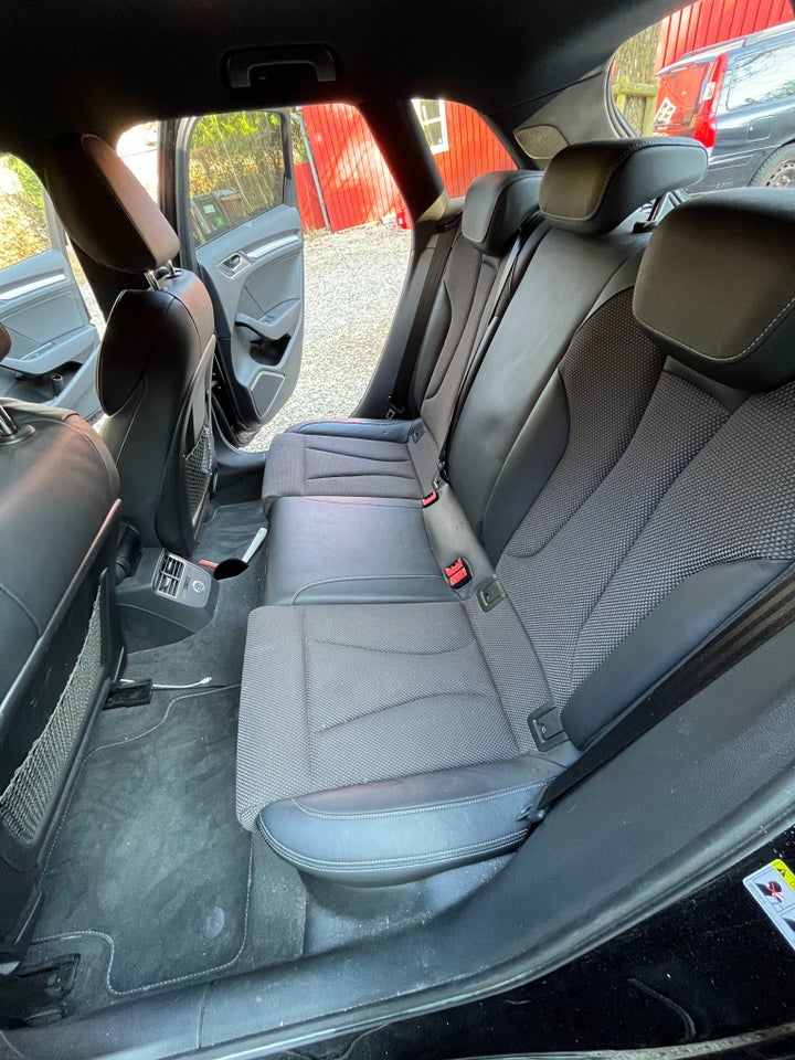 Audi A3 1,4 e-tron S-line Sportback S-tr. 5d