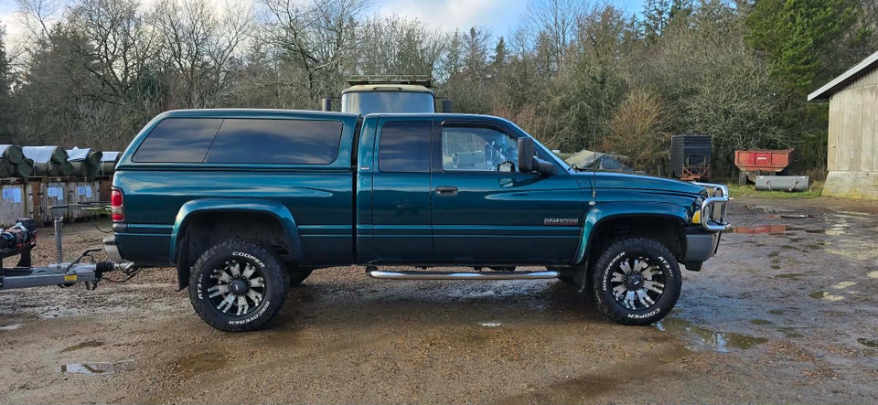 Dodge RAM 2500 5,9 TD 4x4 Sport Ex.Kab Cummins 4d