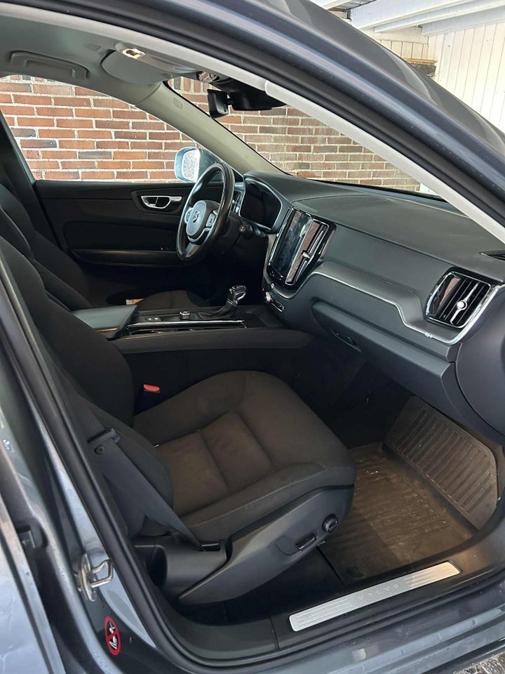 Volvo XC60 2,0 D4 190 Momentum aut. 5d