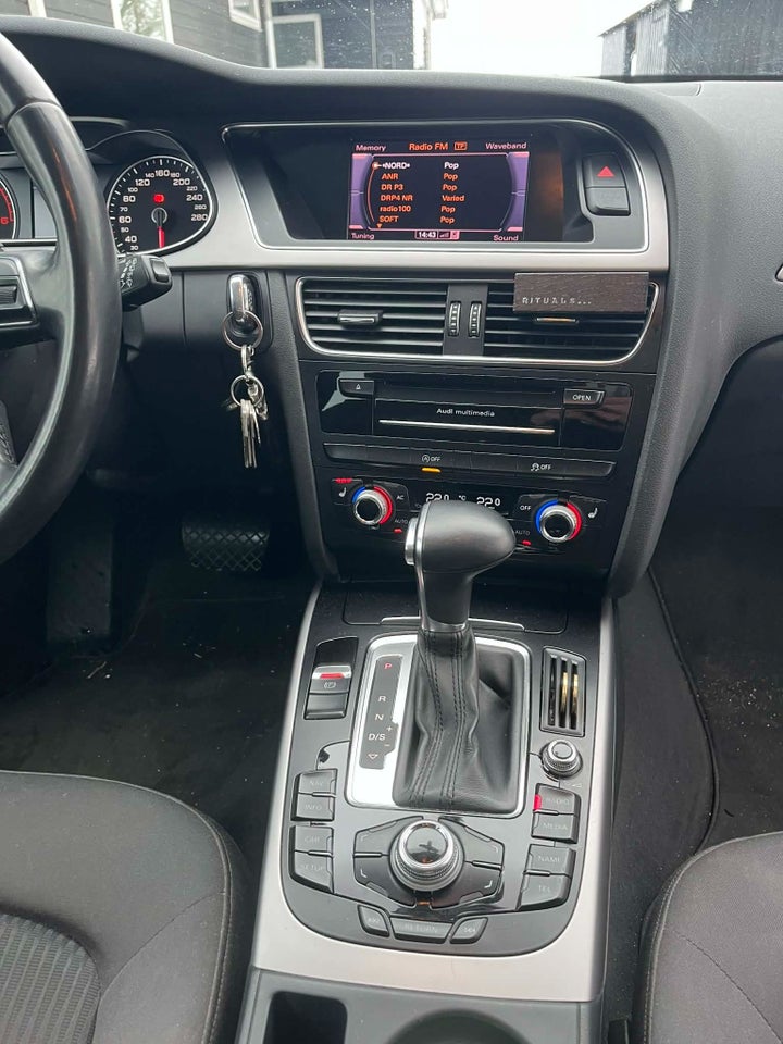 Audi A4 2,0 TDi 143 Avant Multitr. 5d
