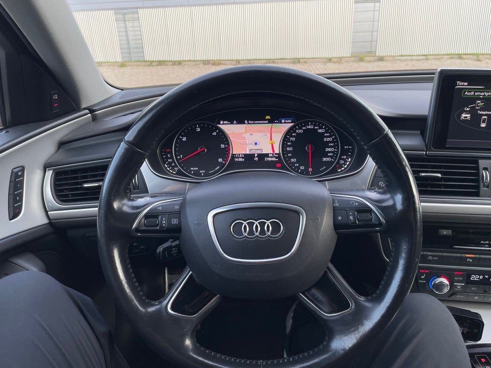 Audi A6 3,0 TDi 218 Avant S-tr. 5d