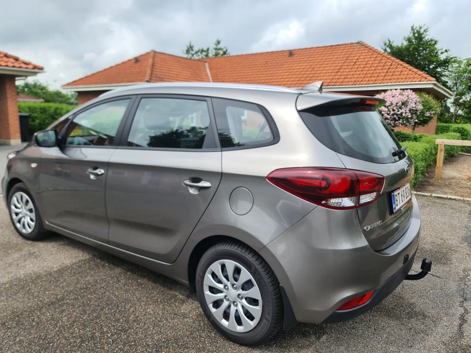 Kia Carens 1,7 CRDi 115 Style 7prs 5d
