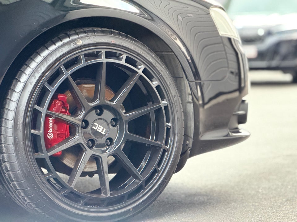 Audi A4 2,0 S-line Avant 5d