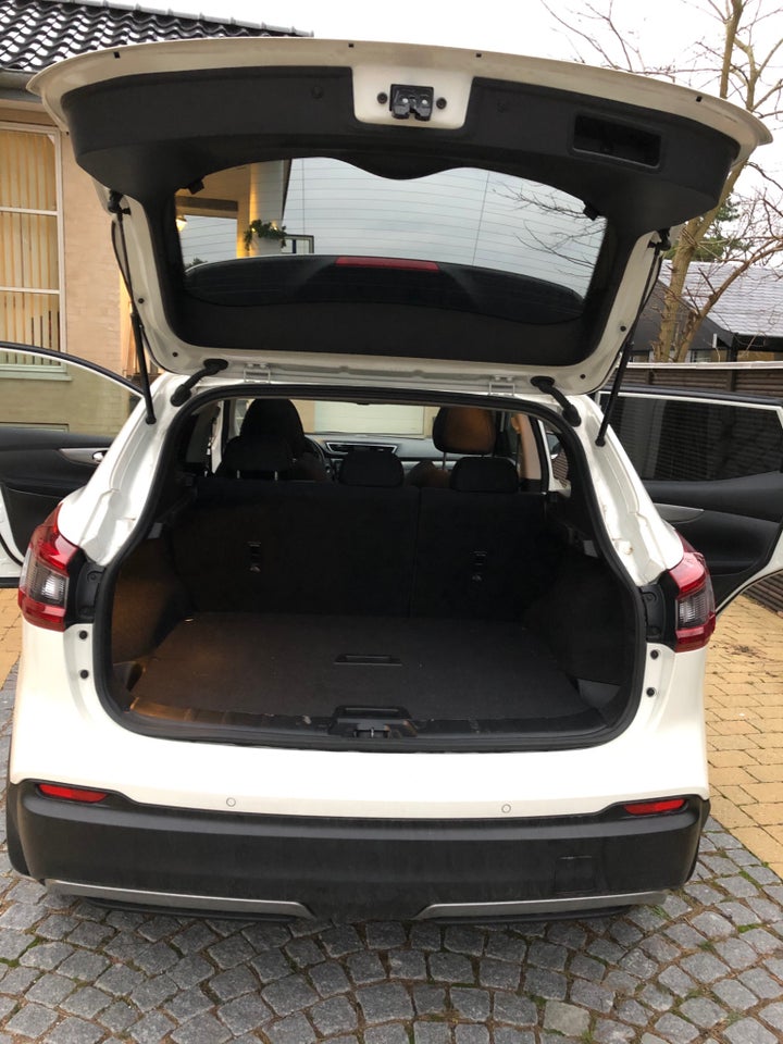 Nissan Qashqai 1,5 dCi 110 N-Connecta 5d