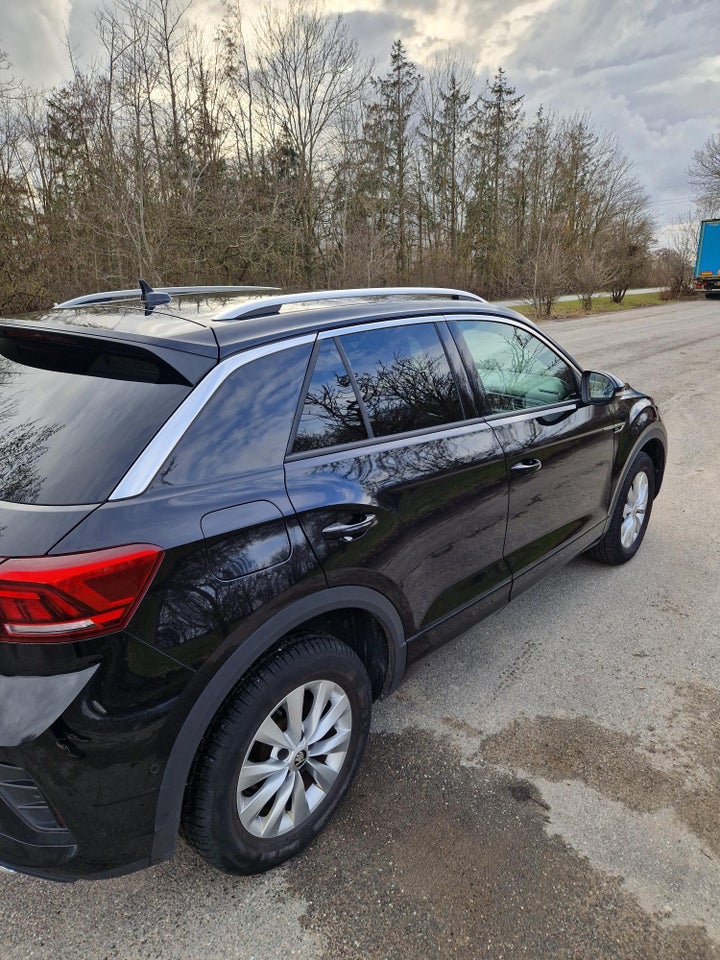 VW T-Roc 1,5 TSi 150 R-line DSG 5d