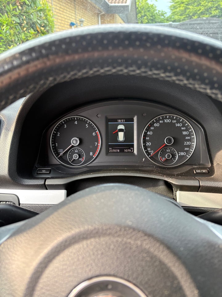 VW Scirocco 2,0 TSi 210 Sport DSG 3d