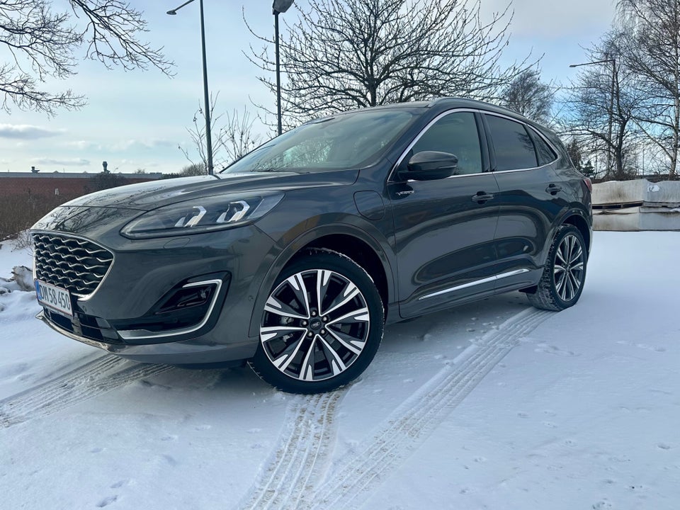 Ford Kuga 2,5 PHEV Vignale CVT 5d