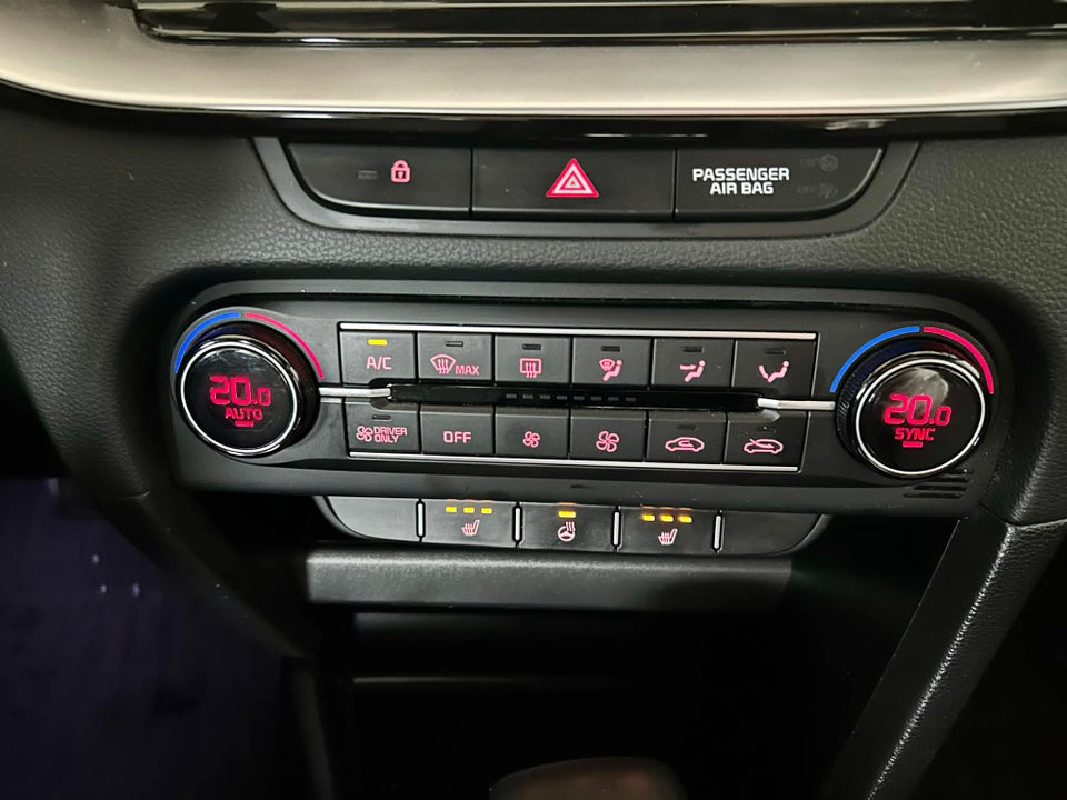 Kia XCeed 1,6 PHEV Prestige DCT 5d