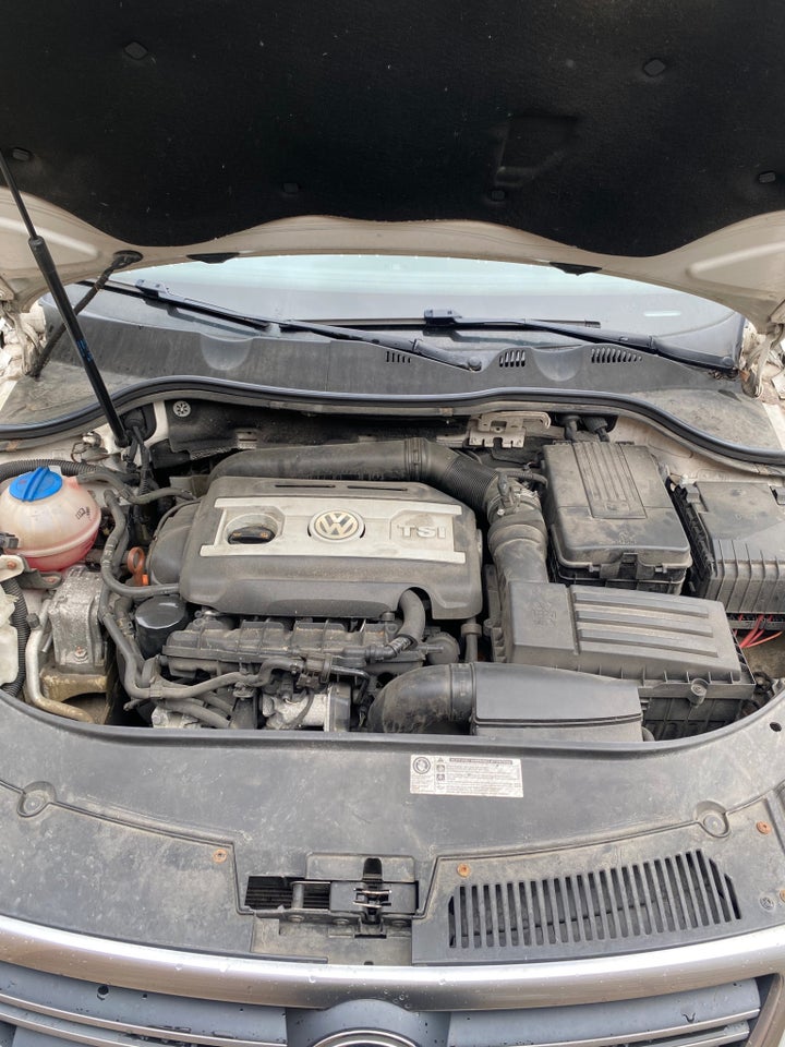 VW Passat 1,8 TSi 160 Sportline Variant 5d