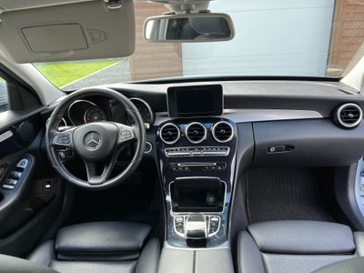 Mercedes C220 d 2,2 Business stc. aut. Diesel aut. Automatgear modelår 2017 km 144000 Grå ABS airbag