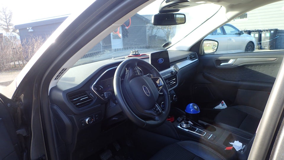 Ford Kuga 2,5 PHEV Titanium X CVT 5d