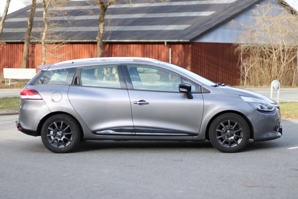 Renault Clio IV 0,9 TCe 90 Dynamique Sport Tourer 5d