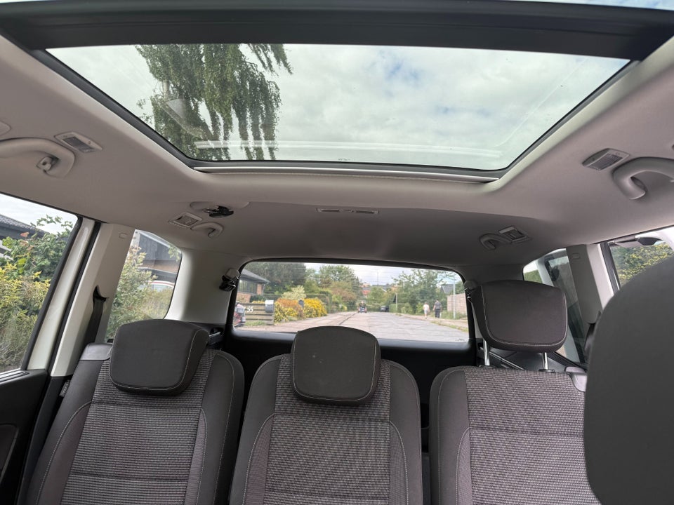 VW Sharan 2,0 TDi 150 Comfortline DSG 7prs 5d