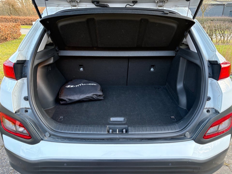 Hyundai Kona 64 EV Ultimate 5d