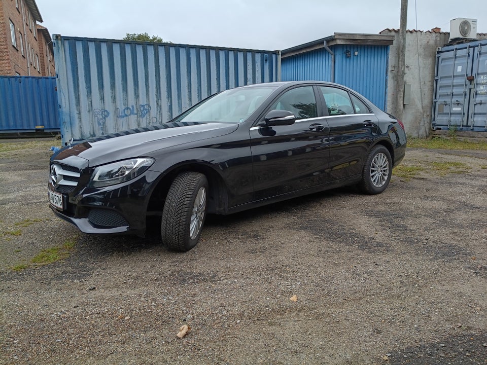 Mercedes C200 2,0 4d