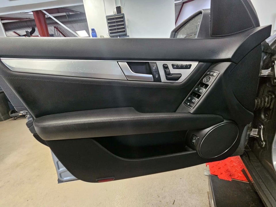 Mercedes C200 1,8 Avantgarde stc. aut. BE 5d