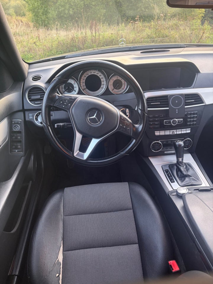 Mercedes C220 2,2 CDi Avantgarde stc. aut. BE 5d