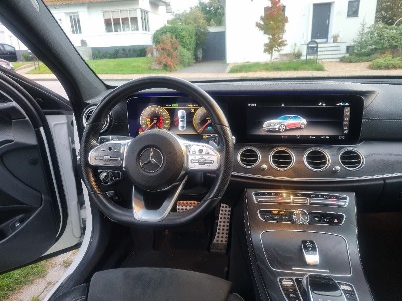 Mercedes E300 e 2,0 AMG Line aut. 4d